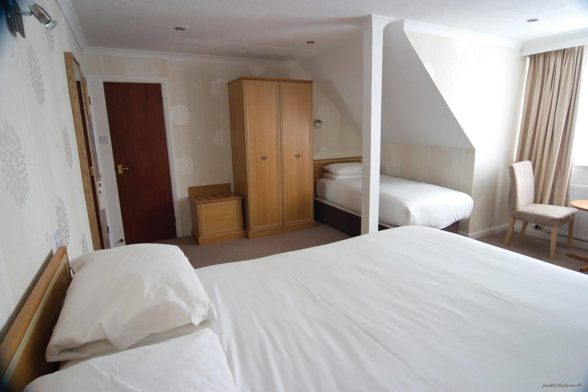 Best Western Cumberland Hotel Harrow Phòng bức ảnh